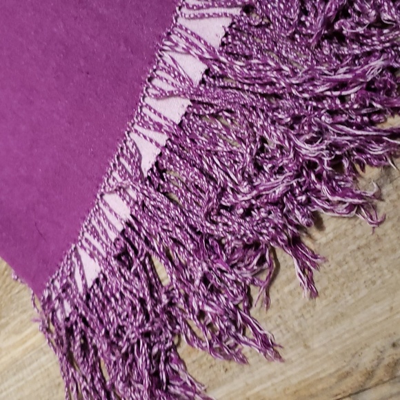 Cashmere & Bamboo Throw Blanket Humanity by Blissliving Home - Picture 7 of 8